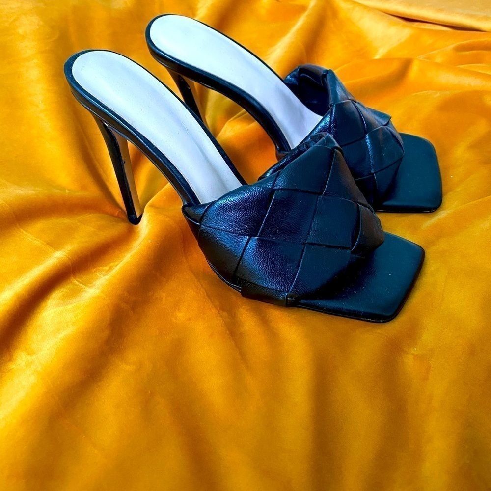Size 8.5 square toe heels brand new